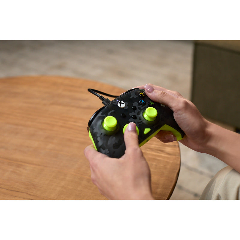 Load image into Gallery viewer, Turtle beach rematch core bedrade controller (zwart geel, xbox serie x|s, xbox one, pc)
