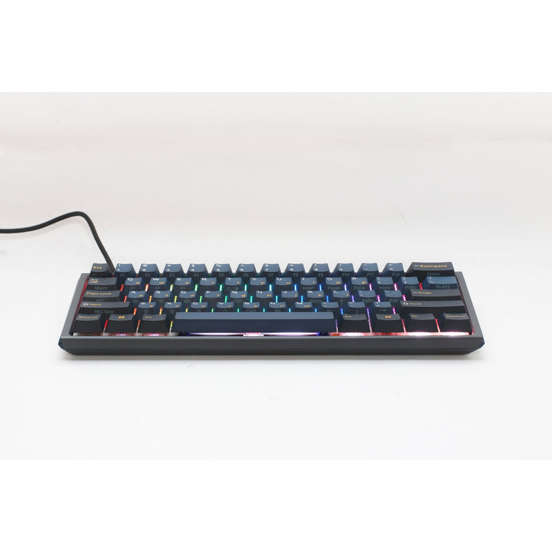 Load image into Gallery viewer, Ducky one 3 pro mini, gaming toetsenbord (zwart, us lay-out, cherry mx2a brown, rgb led, double-shot pbt, quack mechanics, 60%, hot swap)
