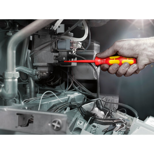 Wera 160 is 7 schroevendraaierset kraftform plus serie 100 (rood geel, eenpolige fasetester, houder, 7‑delig)