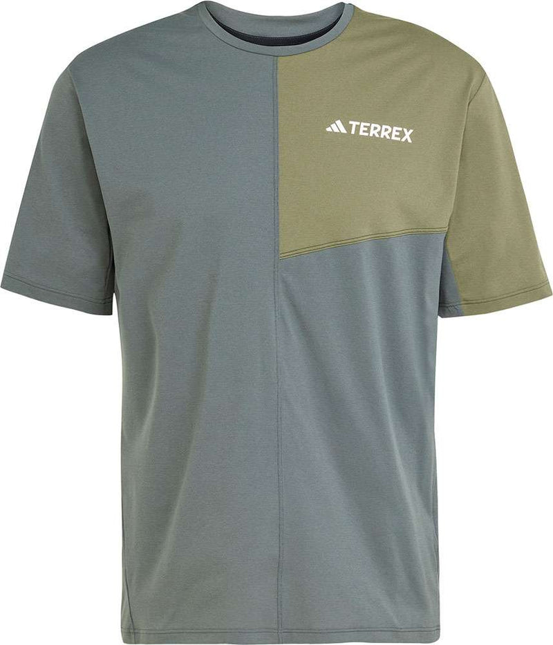 Chargez l'image dans la visionneuse de la galerie, Adidas mt - functional shirt
