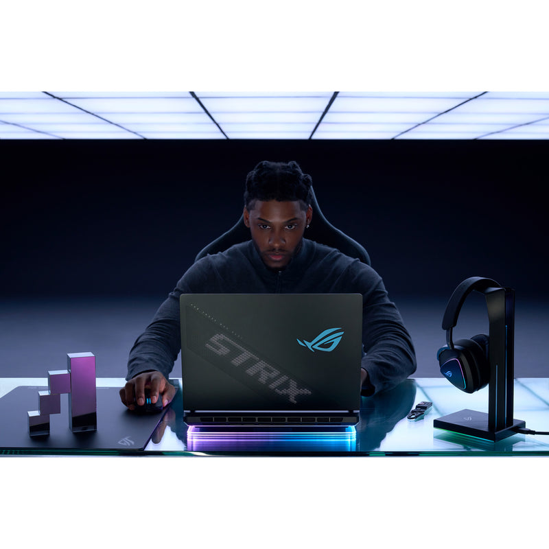 Cargue la imagen en el visor de la galería, Asus rog strix scar 18 g835lx-sa012w 18 gaming laptop (zwart | core ultra 9 275hx | rtx 5090 | 64 gb | 4 tb ssd | 240 hz)
