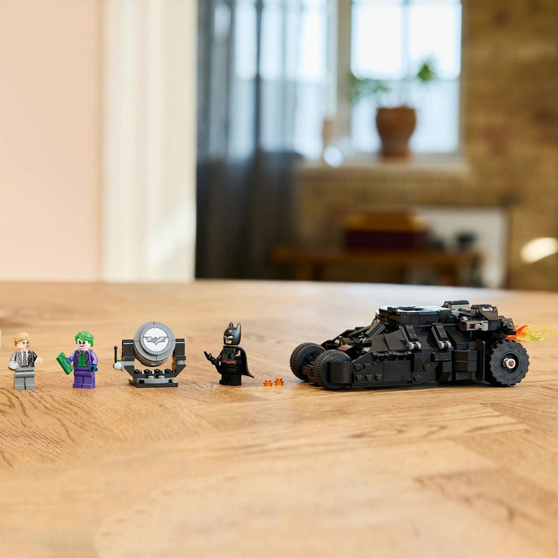 Load image into Gallery viewer, Lego dc super heroes - batman tumbler vs. two-face en the joker constructiespeelgoed (76303)
