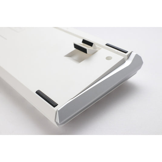 Ducky one 3 classic pure white rgb mechanisch toetsenbord (wit, us lay-out (qwerty), cherry mx blue, 100%, rgb led, double-shot pbt, hot-swappable, quack mechanics)