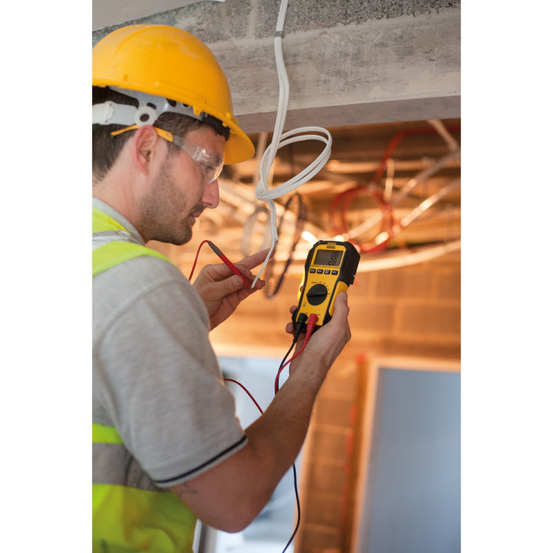 Load image into Gallery viewer, Stanley fatmax digitale multimeter smart fmht82563-0 meetapparaat (zwart geel)
