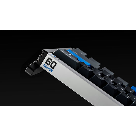 Iqunix ez60 magnetic switch gaming he keyboard (zwart, us lay-out (qwerty), gateron star trail, 60%, rgb, double shot pbt keycaps)