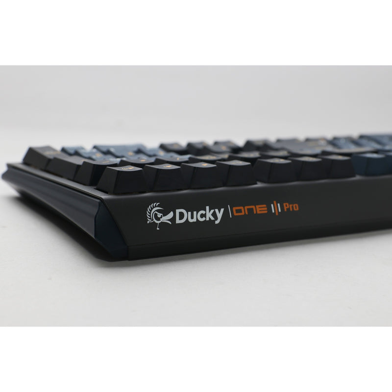 Load image into Gallery viewer, Ducky one 3 pro, gaming toetsenbord (zwart, us lay-out, cherry mx2a blue, rgb led, double-shot pbt, quack mechanics, hot swap)
