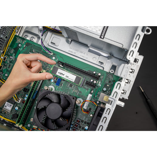 Crucial e100 2 tb ssd (pcie 4.0 x4, nvme, m.2 2280)