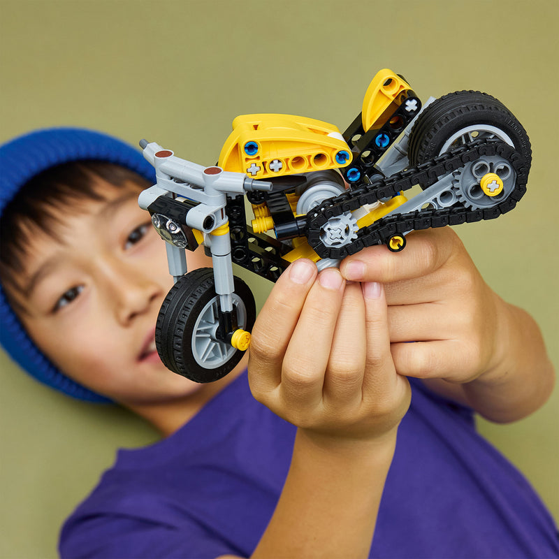 Laden Sie das Bild in Galerie -Viewer, Lego technic 42225 gele motor
