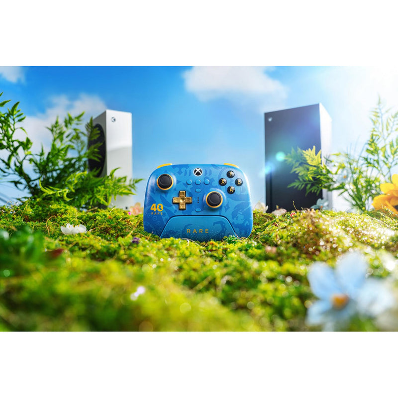 Cargue la imagen en el visor de la galería, 8bitdo ultimate 3-mode controller for xbox - rare 40th anniversary edition (blauw goud, xbox series x|s, xbox one, pc, bluetooth usb-c 2.4 ghz )
