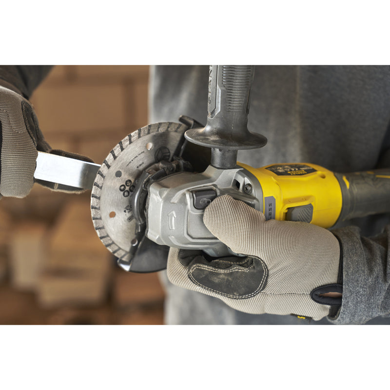 Load image into Gallery viewer, Stanley fatmax v20 18v haakse slijper 125mm (zwart geel, accu en oplader niet inbegrepen)
