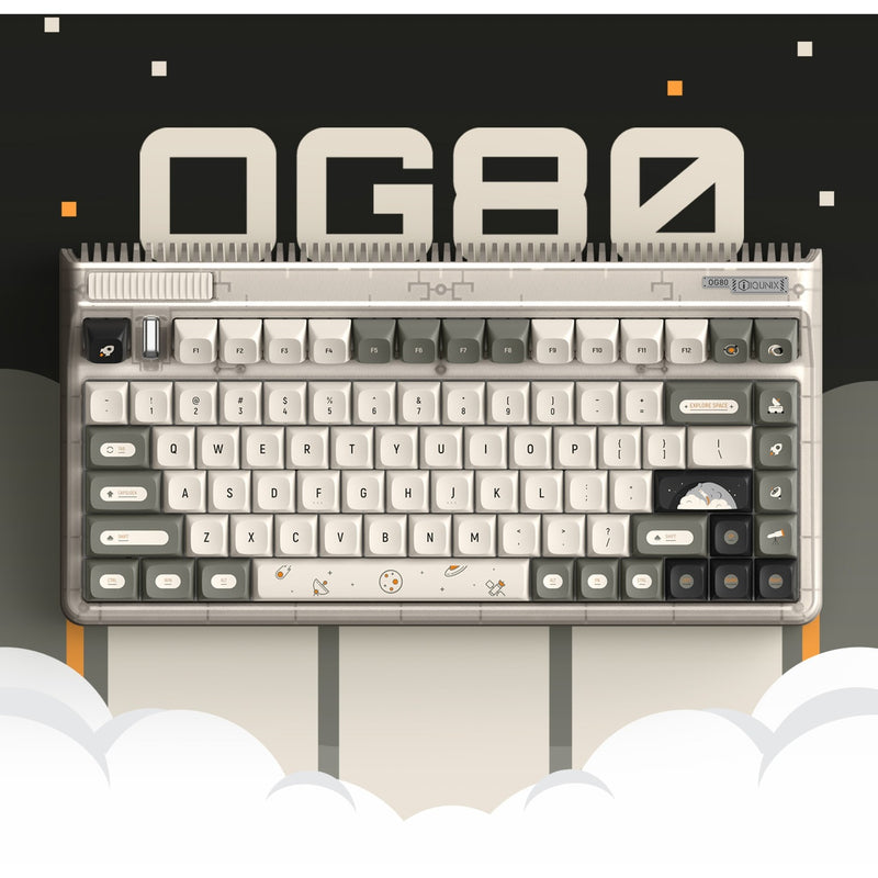 Load image into Gallery viewer, Iqunix og80 hitchhiker wireless mechanical keyboard, gaming toetsenbord (grijs wit, us lay-out, cherry mx silent red, rgb leds, 80% (tkl), hot-swappable, pbt, 2.4ghz | bluetooth 5.1 | usb-c)
