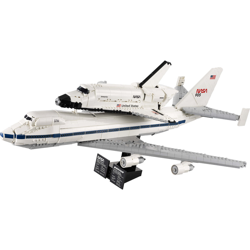 Laden Sie das Bild in Galerie -Viewer, Lego ® icons shuttle carrier aircraft - 10360
