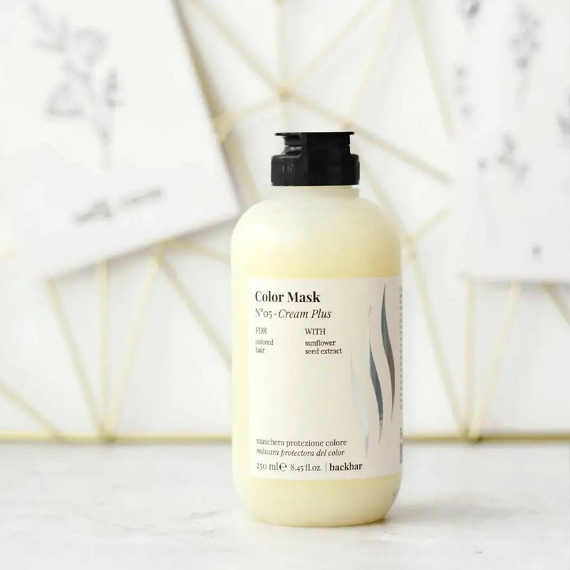 Afbeelding laden in galerijviewer, Farmavita backbar color mask n°05 cream plus 250ml
