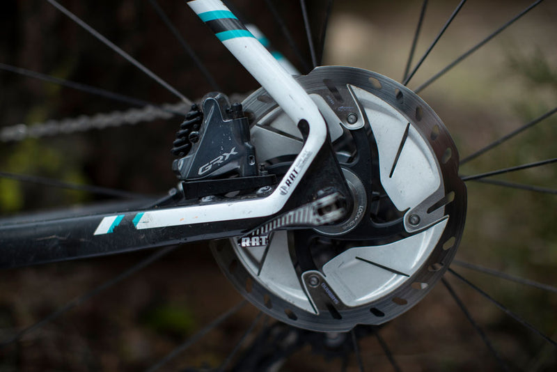 Load image into Gallery viewer, Shimano - Schijfrem GRX RX810 Achter Remklauw Z Leiding Schijf Gr
