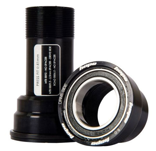 Load image into Gallery viewer, Hope bb pressfit 41 with stainless steel bearings black
