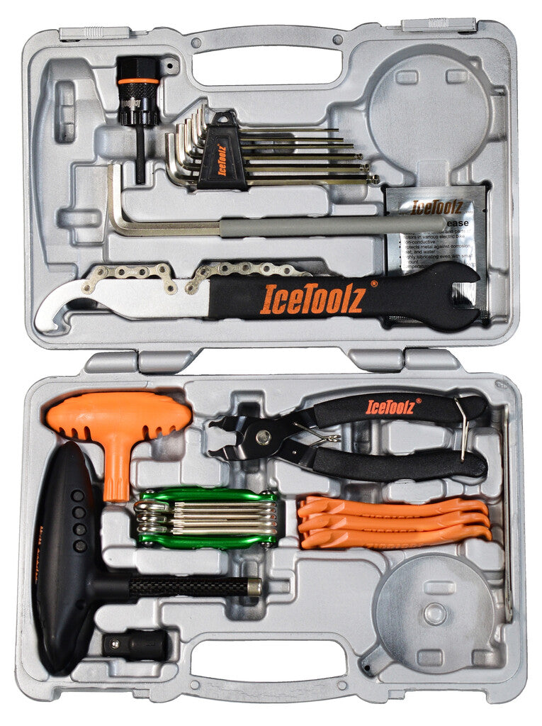 Afbeelding laden in galerijviewer, Icetoolz gereedschapskoffer carbonfix, 23 st 12-delig, 82f6
