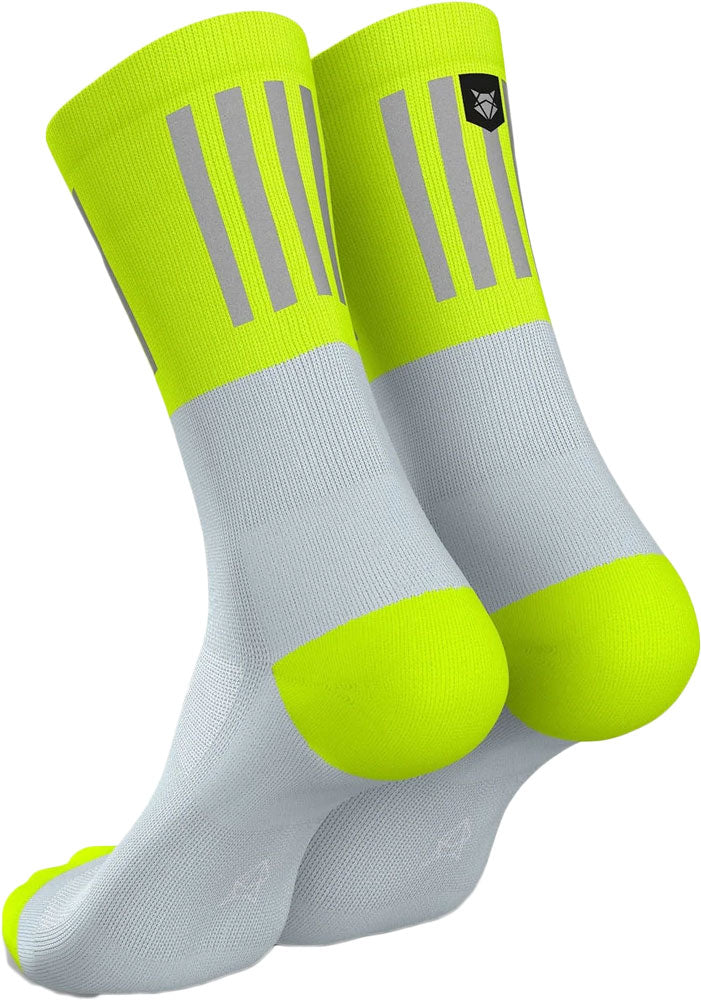 Load image into Gallery viewer, Incylence high-viz v3 - socks
