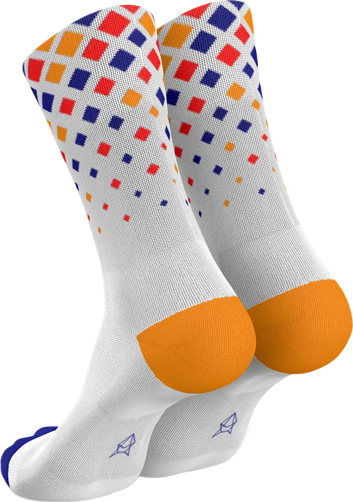 Load image into Gallery viewer, Incylence crystals - running socks
