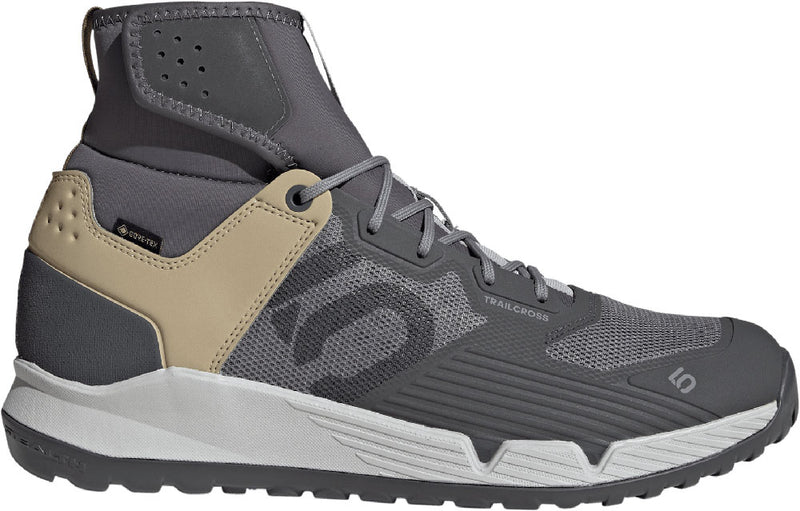 Load image into Gallery viewer, Five ten trailcross gore-tex® - mtb shoes
