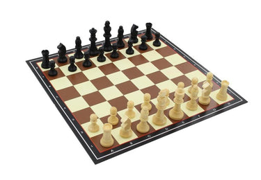 Jumbo schaken 1 kartonnen bord (30x30cm) met 32 houten stukken.