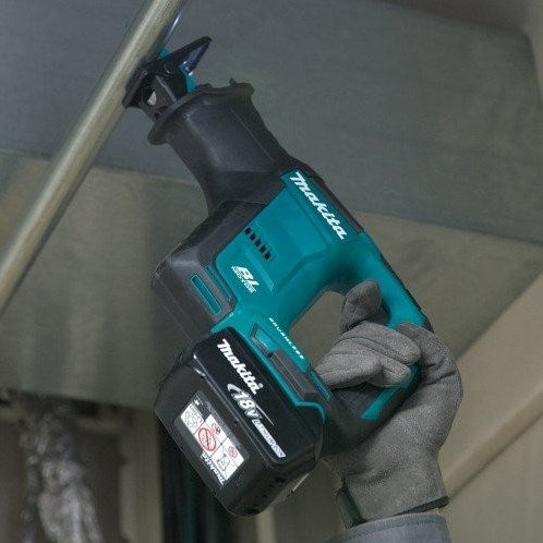 Load image into Gallery viewer, Makita djr188z 18v accu reciprozaag koolborstelloos body | zonder accu's en lader en koffer - djr188z
