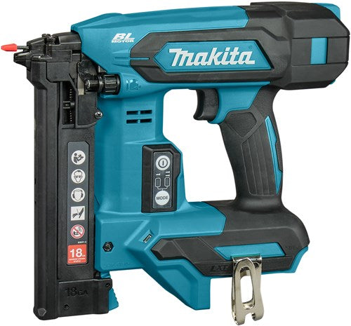 Load image into Gallery viewer, Makita dst630z lxt 18 v nietmachine (narrow crown) | zonder accu's en lader in doos - dst630z
