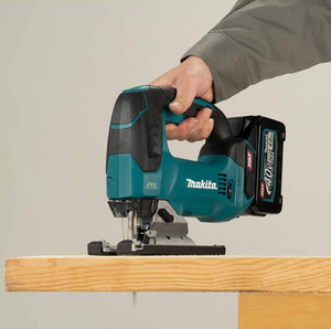 Makita jv002gz 40 v max accu decoupeerzaag d-greep body | zonder accu's en lader in doos