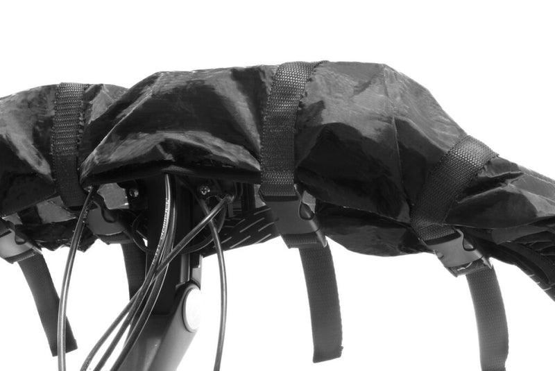 Load image into Gallery viewer, Mirage Beschermhoes voor fietsstuur zwart
