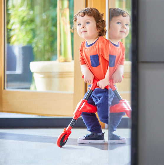 Load image into Gallery viewer, The bugs scuttlebug beetle loopfiets met 3 wielen junior rood zwart
