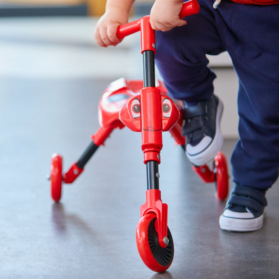 Load image into Gallery viewer, The bugs scuttlebug beetle loopfiets met 3 wielen junior rood zwart
