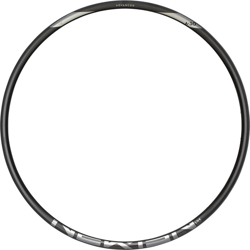 Load image into Gallery viewer, Newmen advanced sl a.30 29 carbon rim
