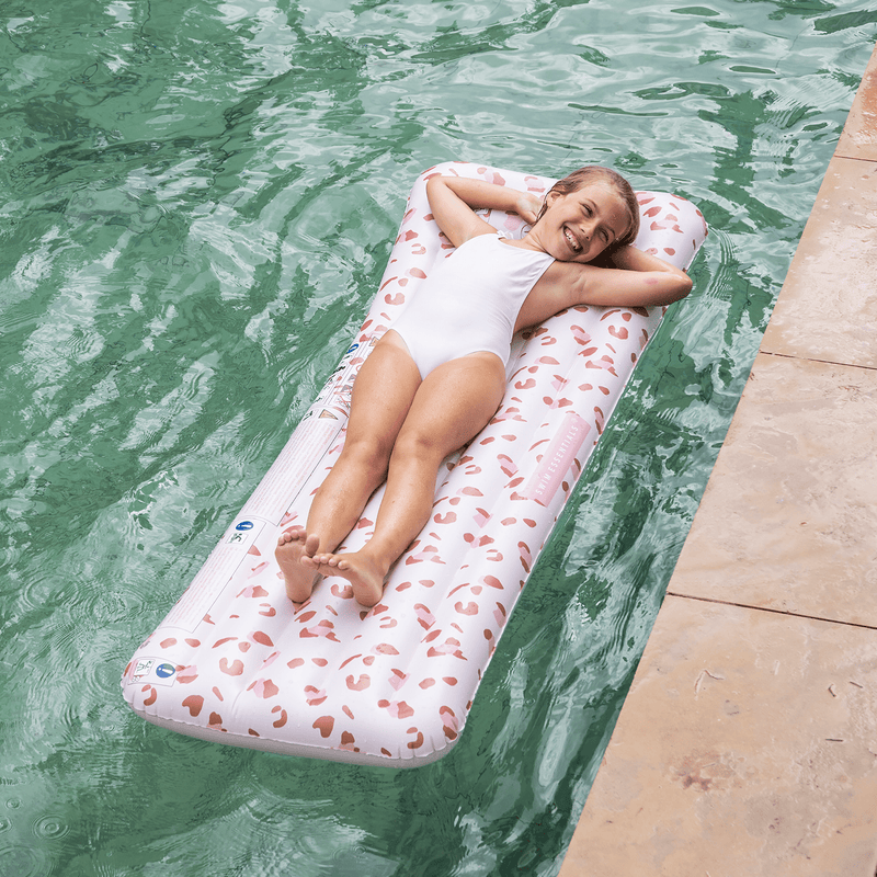 Load image into Gallery viewer, Leopard | oudroze luxe luchtbed
