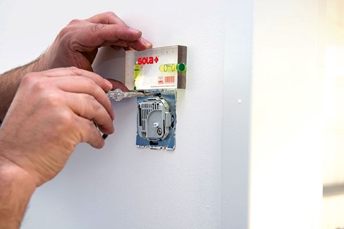 Chargez l'image dans la visionneuse de la galerie, Sola r100 architecten waterpas - 100x50x15 mm - 01622101 - tot 0.25 m - rood
