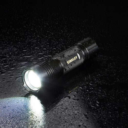 Load image into Gallery viewer, Stanley sxls50105e led zaklamp | 350 lumen | verstelbare focus - sxls50105e
