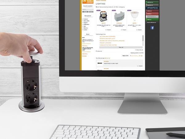 Load image into Gallery viewer, Macbook pro stekkerdoos
