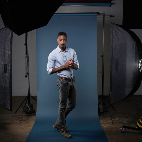 Load image into Gallery viewer, Superior achtergrondpapier 01 deep blue 1,35 x 11m
