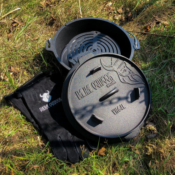 Load image into Gallery viewer, Valhal Dutch Oven Braadpan Gietijzer zonder pootjes 6,1 L
