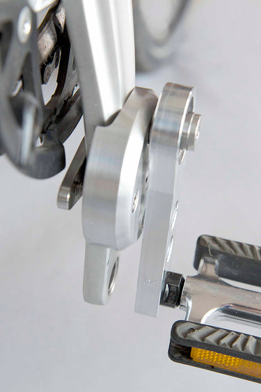 Fom Alu rom pedaal excentrische crank links zilver
