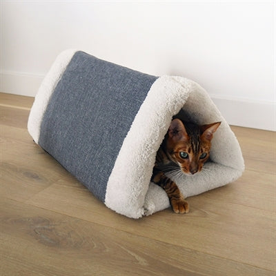 Load image into Gallery viewer, Rosewood Kattenmand snuggle plush 2 in 1 piramide deken
