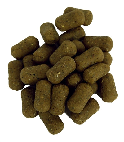 Load image into Gallery viewer, Dog treatz Salamini kip

