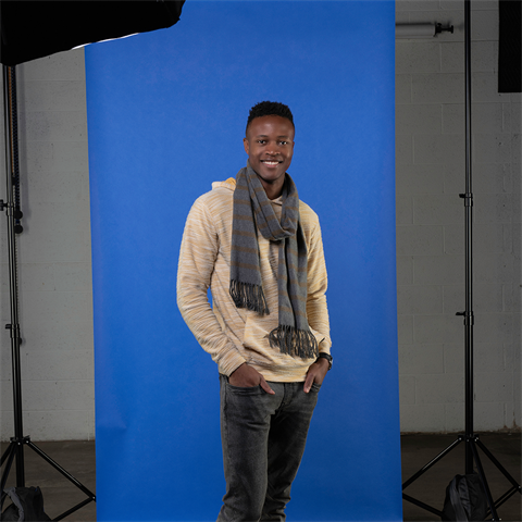 Load image into Gallery viewer, Superior achtergrondpapier 11 royal blue chroma key 1,35 x 11m
